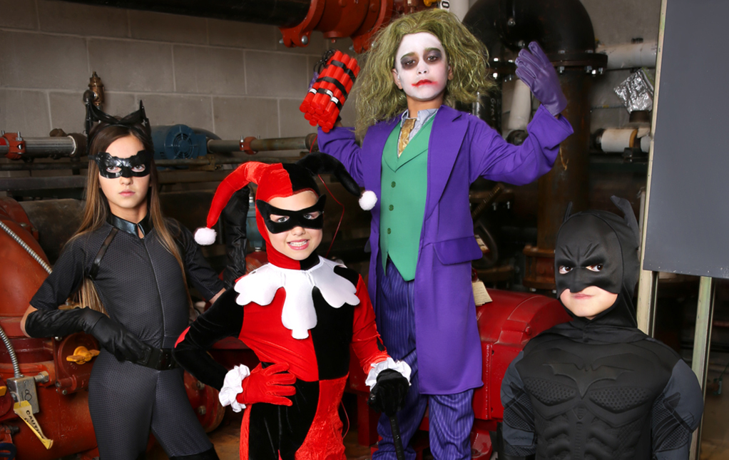 DC Comics Costumes DC Comics Costumes