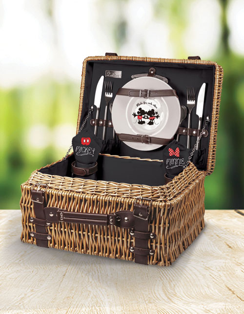 Mickey and Minnie Picnic Basket Set Mickey and Minnie Picnic Basket Set